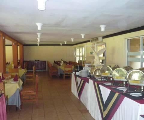 Galway Forest Lodge Hotel نوفارا إيلِيا المظهر الخارجي الصورة